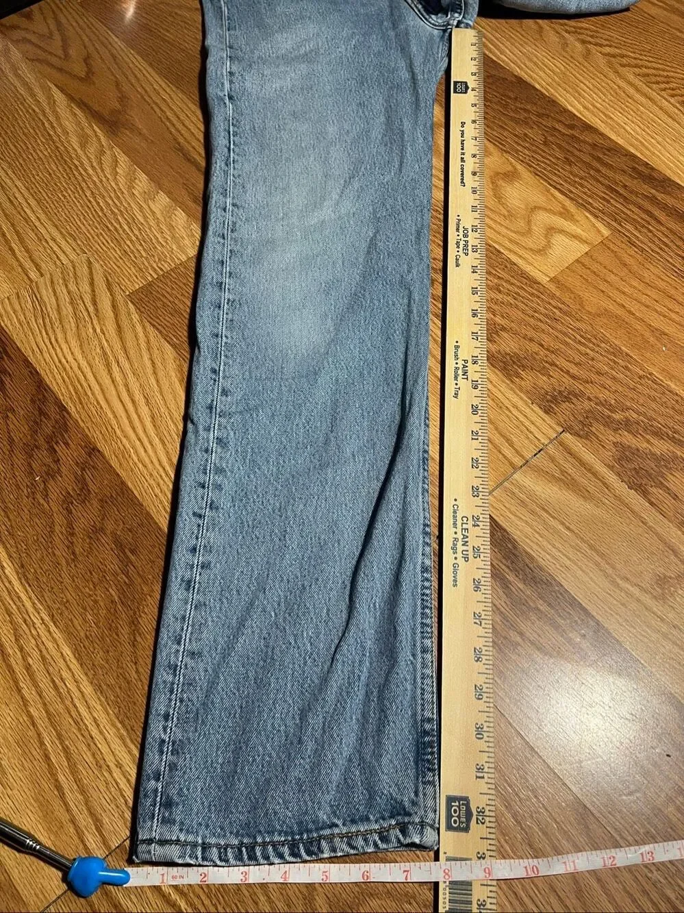 Vintage Levis 501 Button Fly USA Made Jeans 32x34 (Actual 32x32)